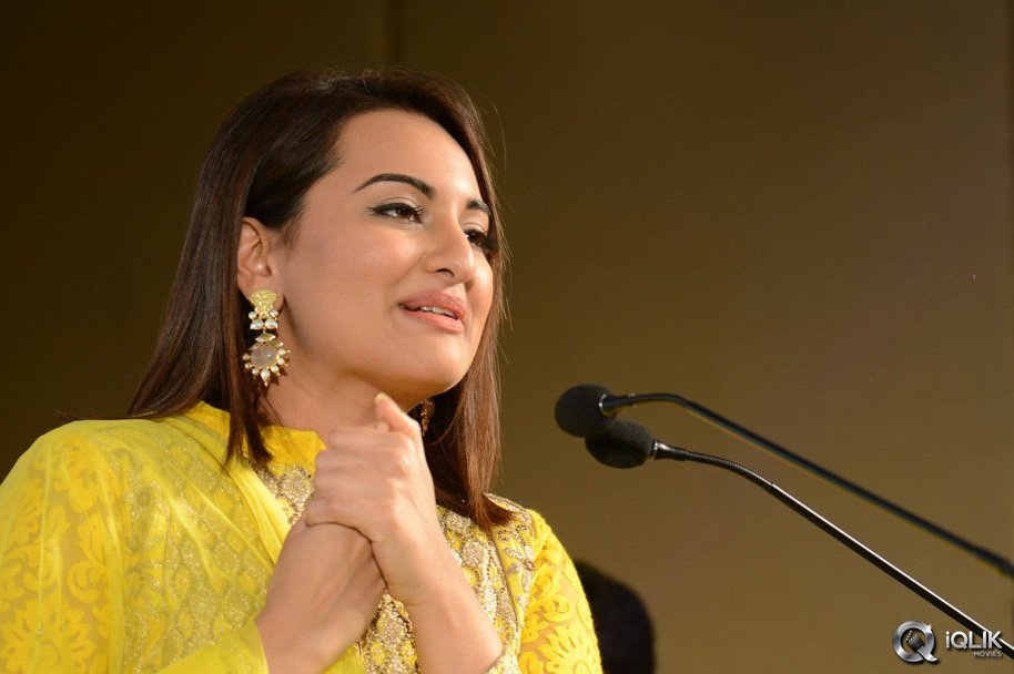 Lingaa-Movie-Audio-Success-Meet